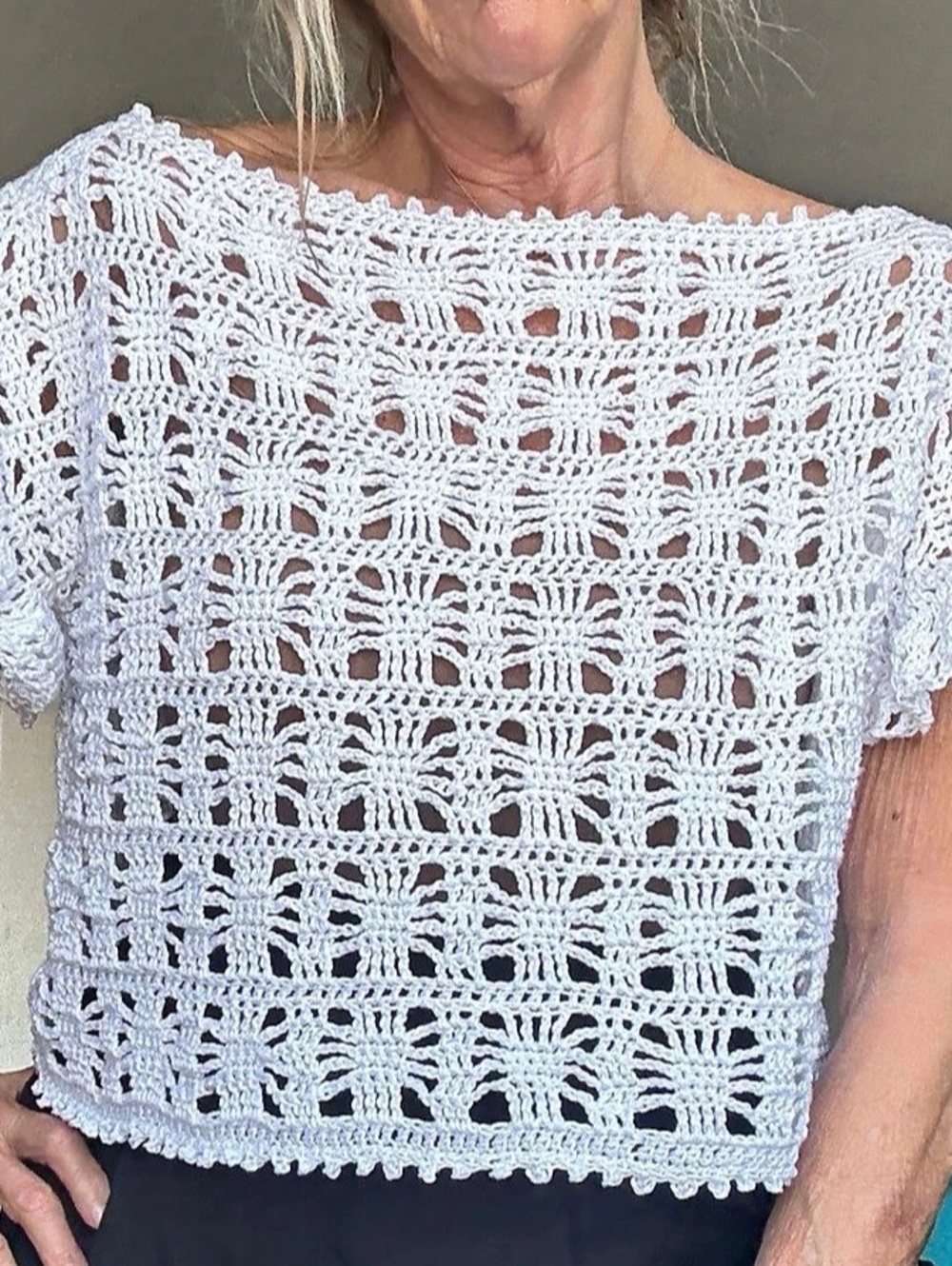 Blusa Ayra White Crochet Crop Top